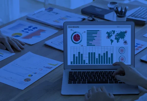 Power BI inconsistent metrics